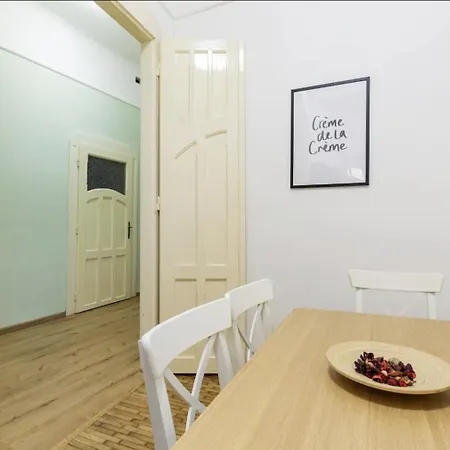 Prime Location Sip Utca Apartment Budapest