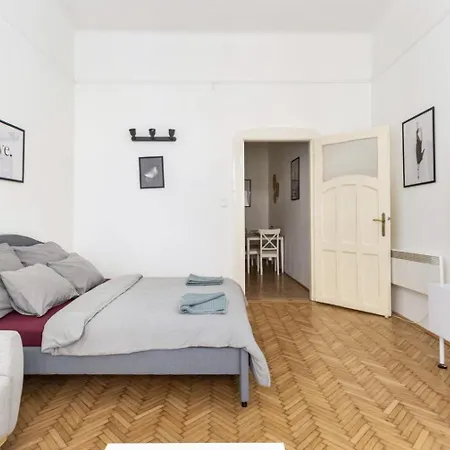 Apartment Prime Location Sip Utca